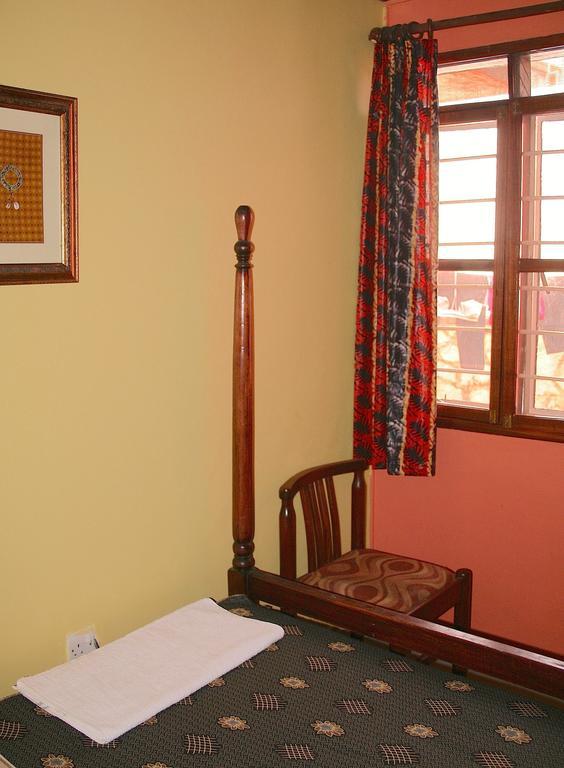 קמפאלה Hotel Acacia מראה חיצוני תמונה